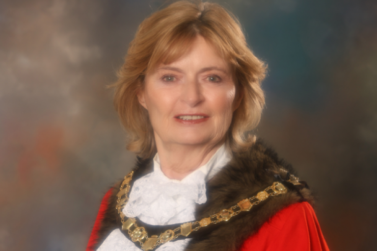 Mayor Cllr Sarsby in red and black ceremonial robes